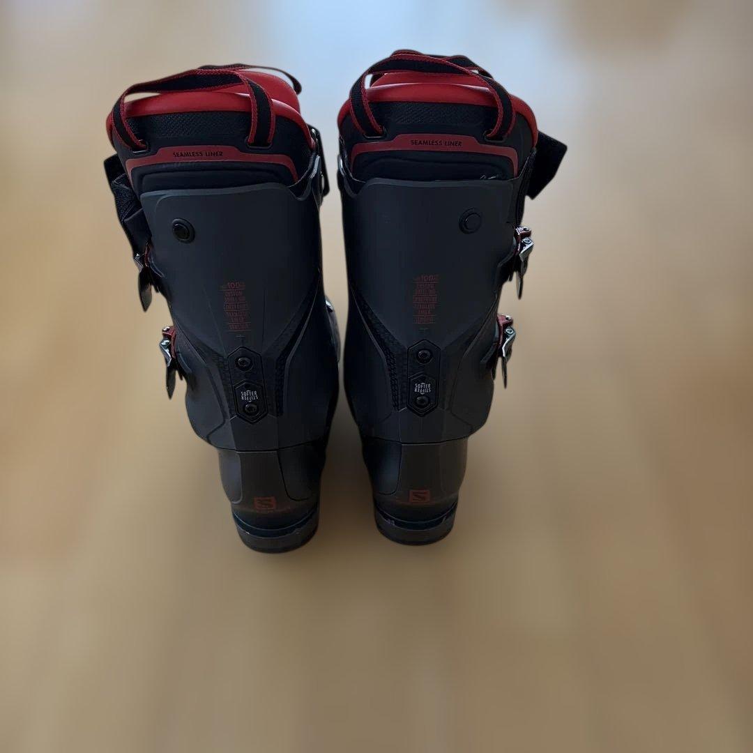 サロモンS/PRO スキーブーツ