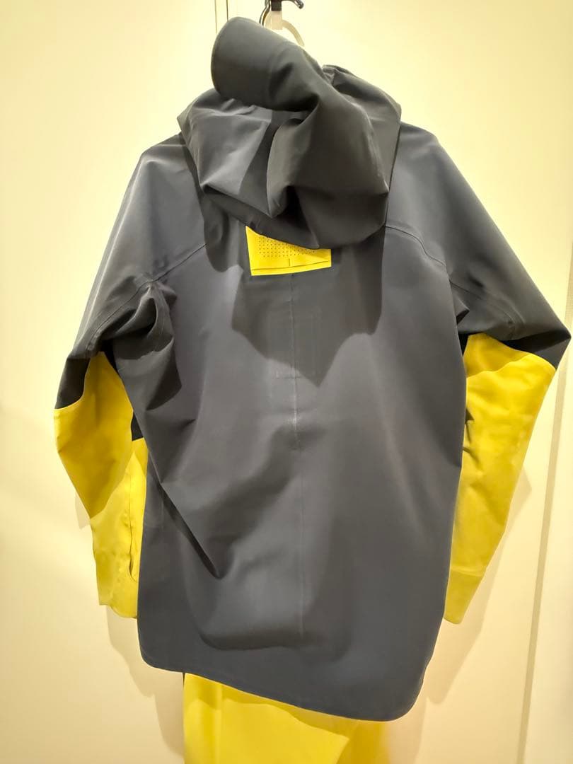 デサント S.I.O スキーウェア上下セット 22-23モデル