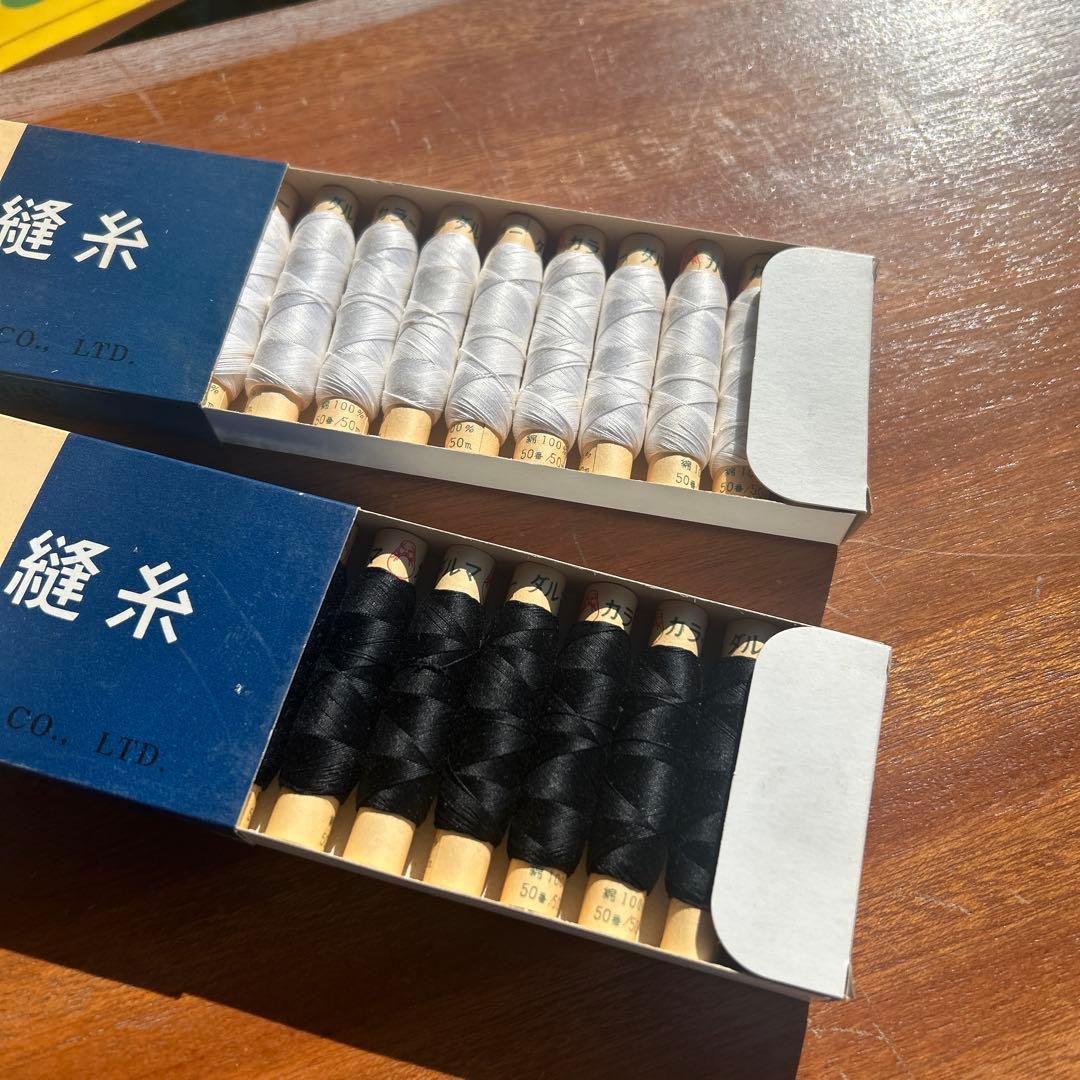 ダルマ印　糸　カラー　棚　アンティーク　レトロ　収納