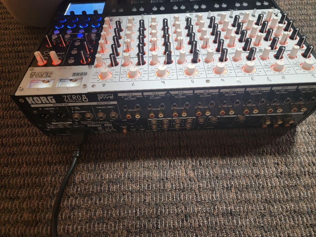 KORG ZERO8　デジタルミキサー