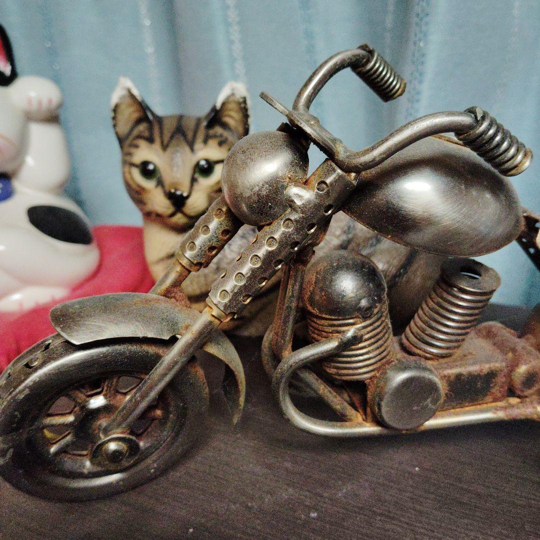 金属製バイクアート 猫とキャラクター付き