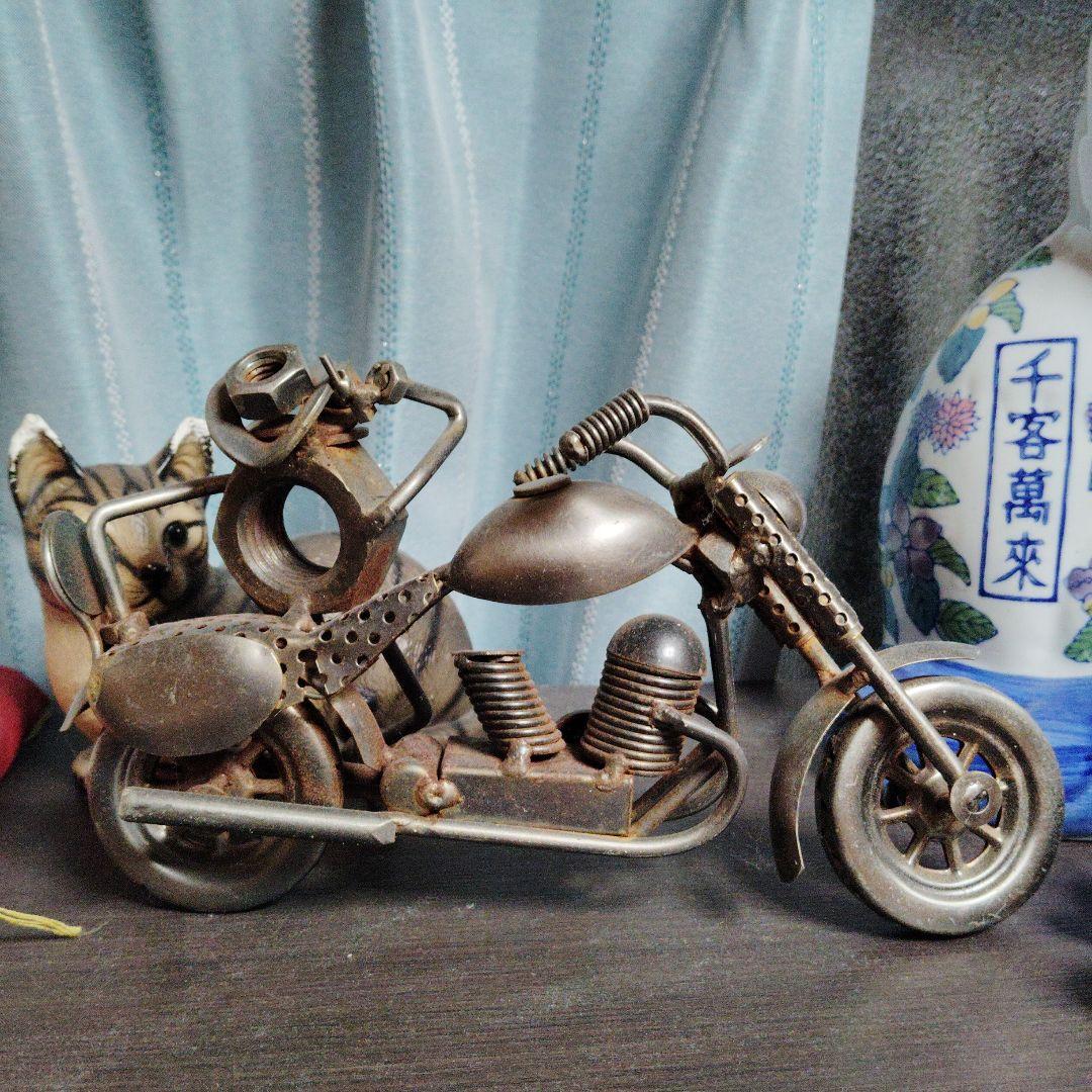 金属製バイクアート 猫とキャラクター付き