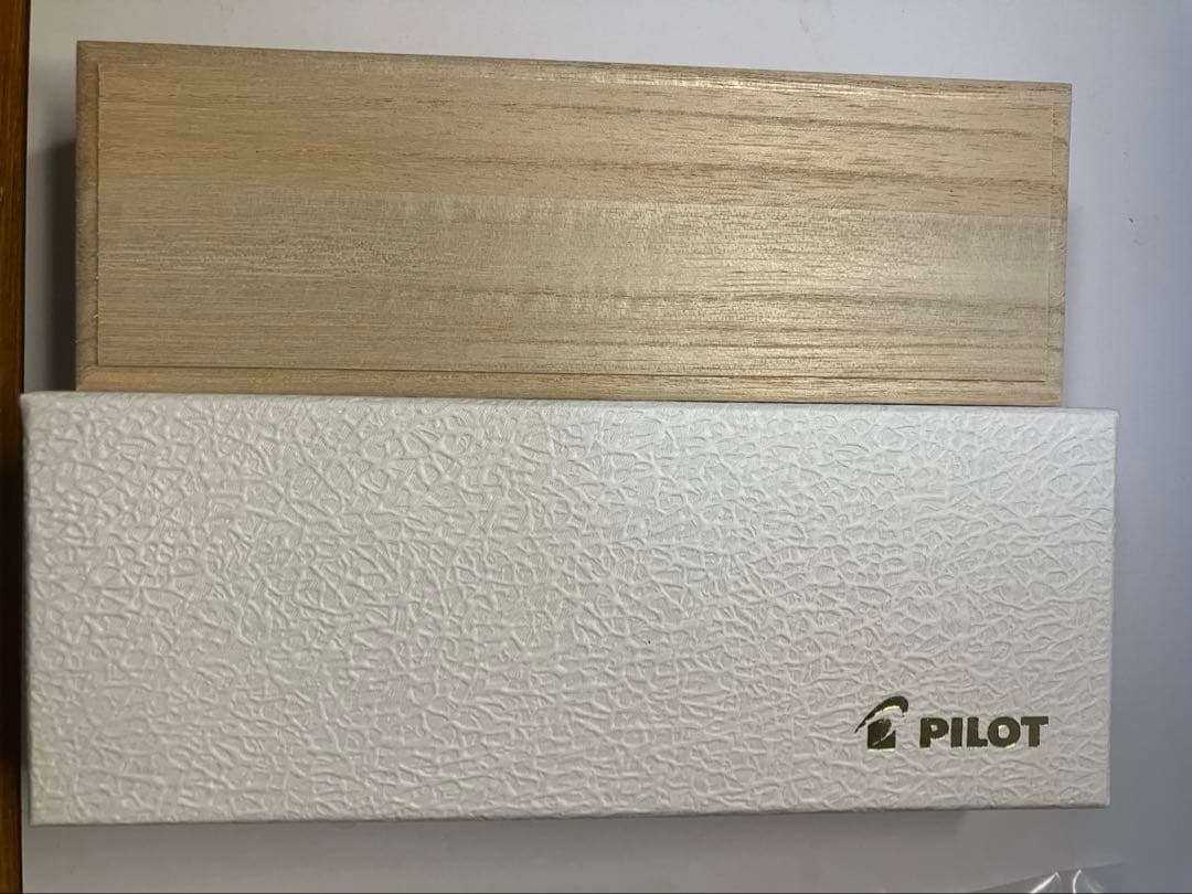 Pilot　パイロット 平蒔絵　万年筆 水仙　M（中字）