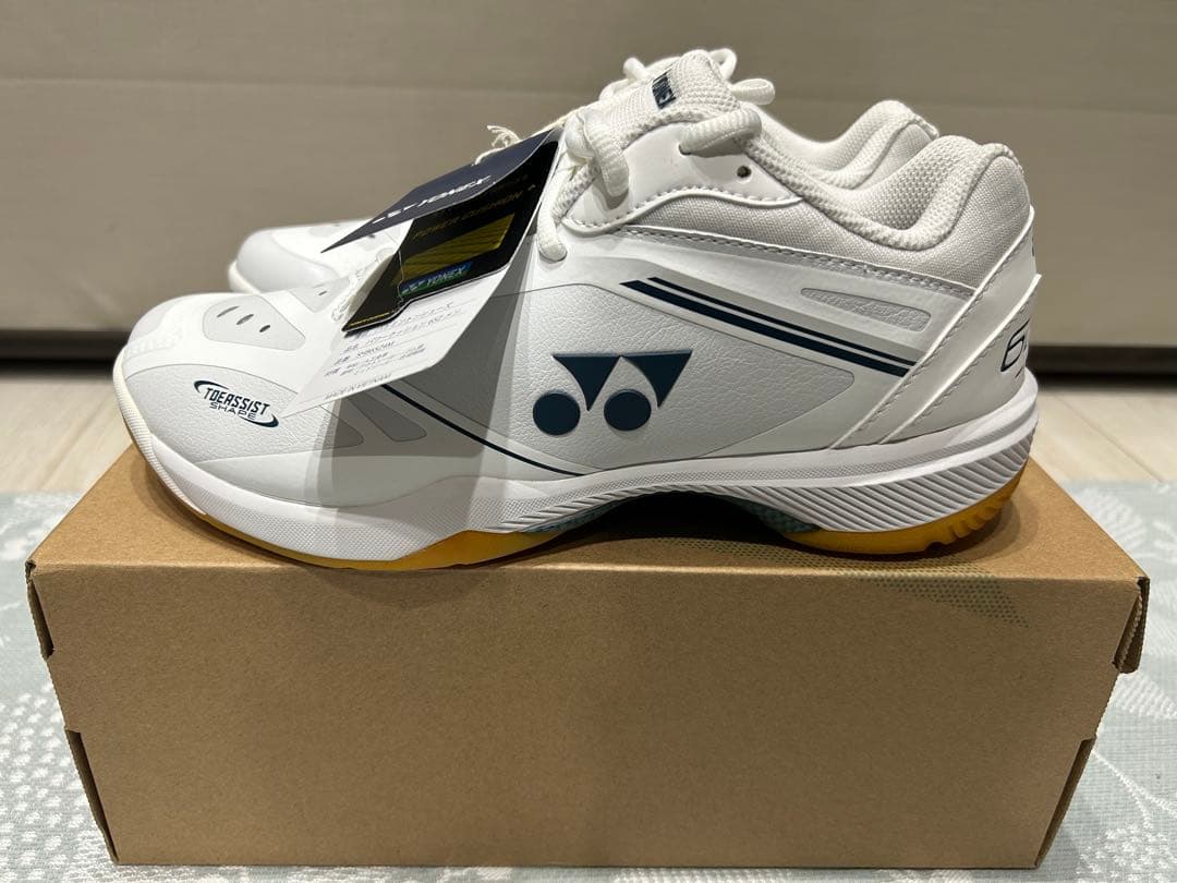 ヨネックス パワークッション 65Z SHB65Z4M 25.0cm