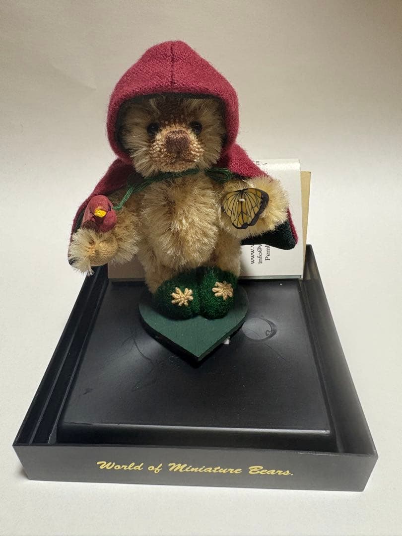 ワールド　オブ　ミニチュア　ベアーズ SMALL BEARS