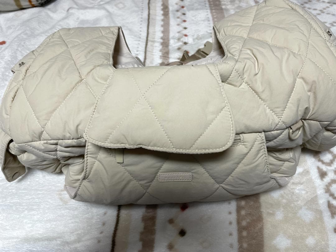 キルティングメッシュ付きフロントリュック