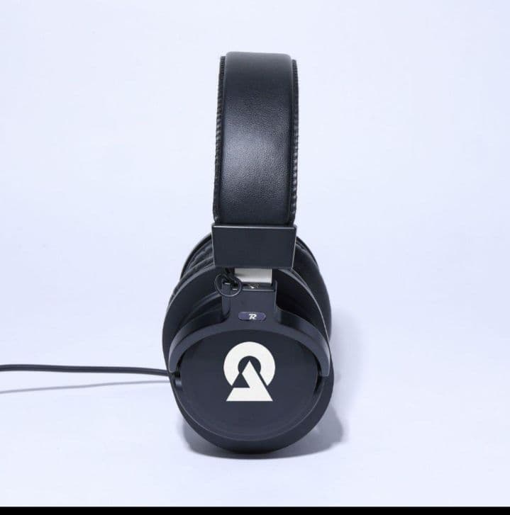 DUSTCELLヘッドホン未使用品