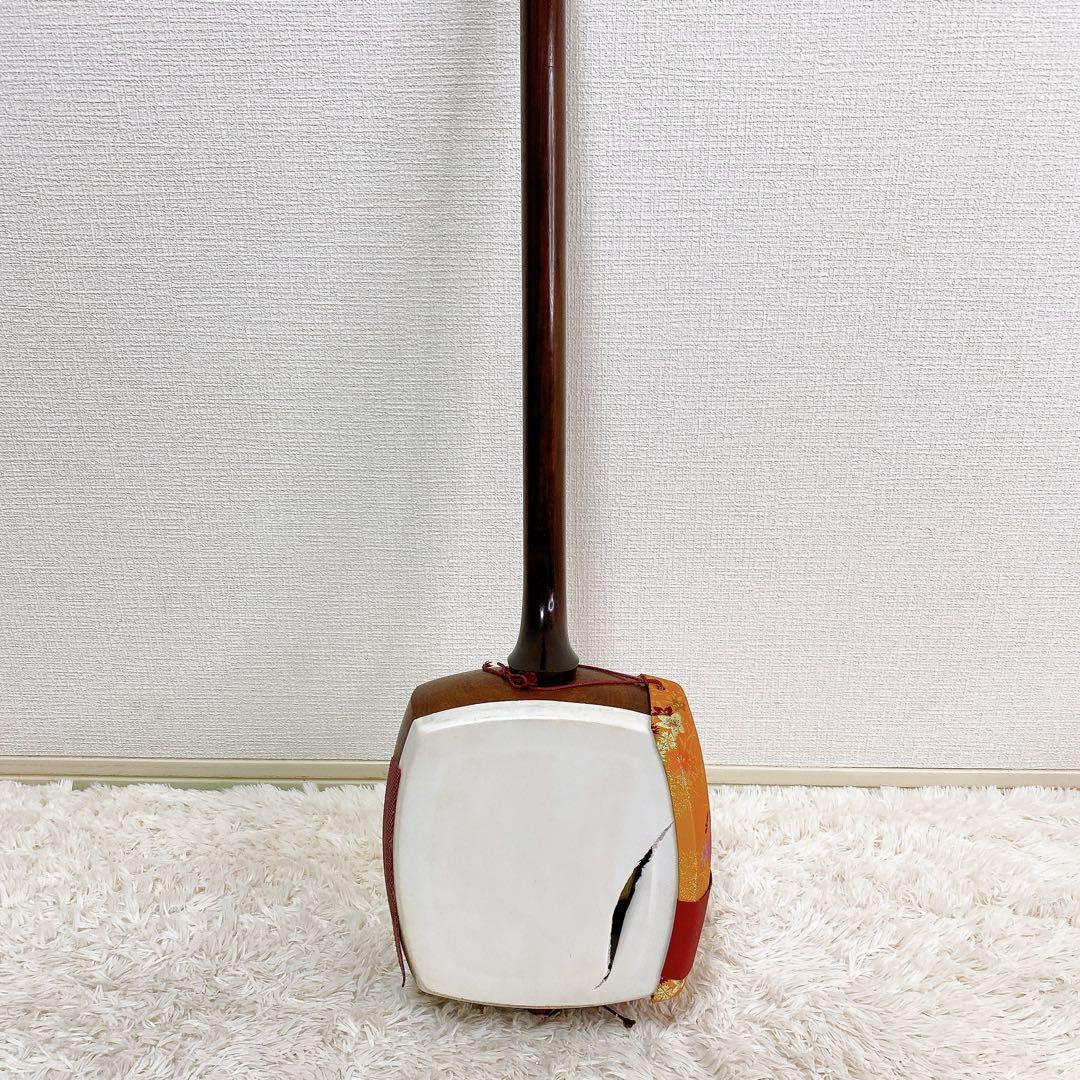 三味線本体 太棹 【ハードケース付き 付属品多数】
