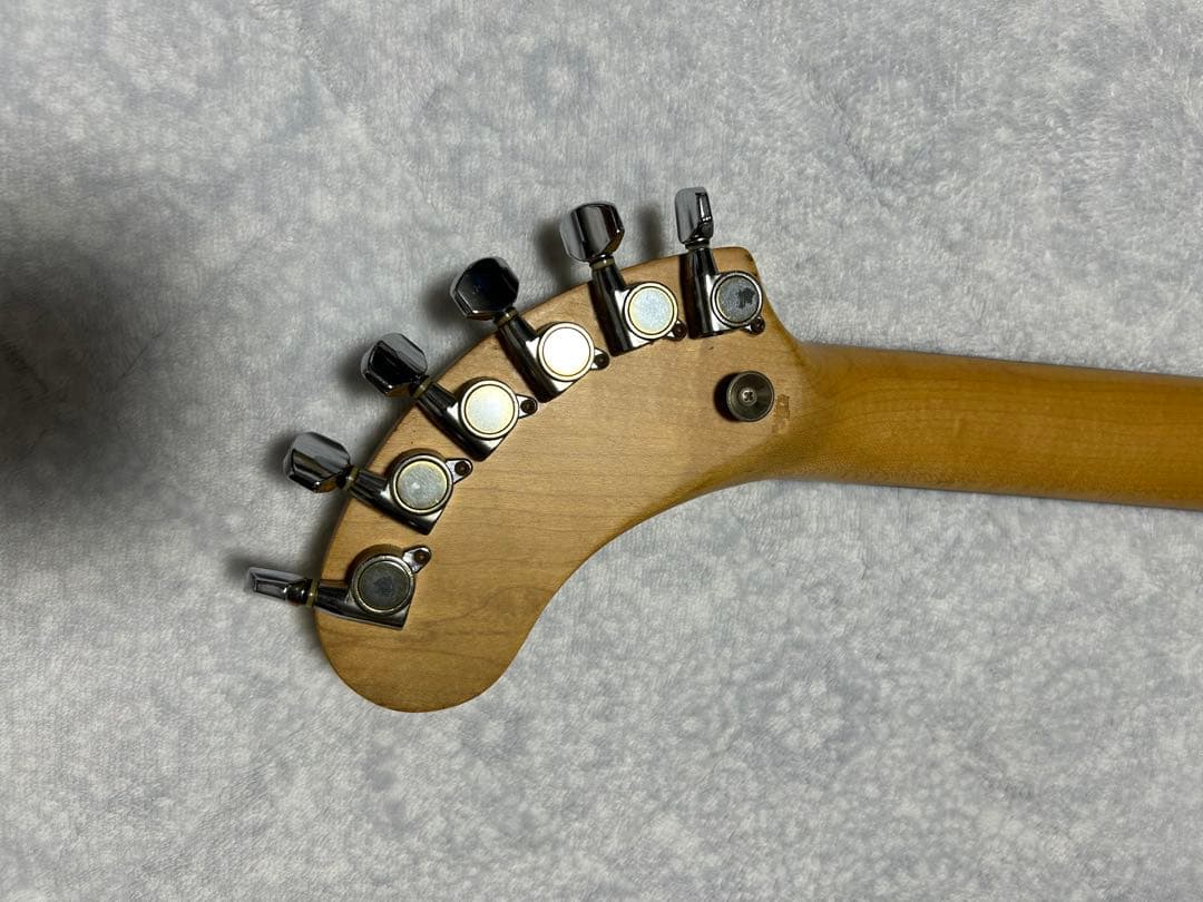 FERNANDES ZO-3 アンプ内蔵ミニギター　イエロー 「ジャンク品」