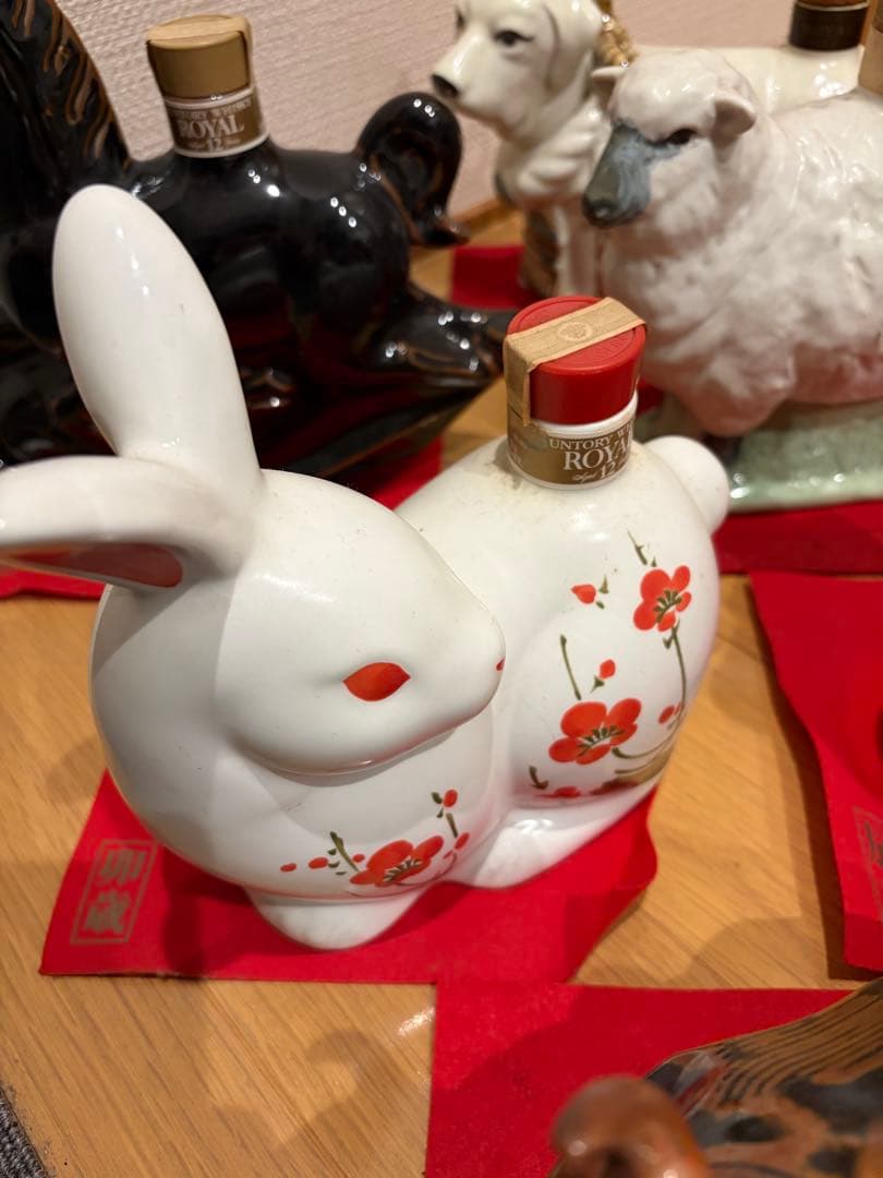 【未開封】サントリーローヤルウイスキー干支ボトル12年12本セット