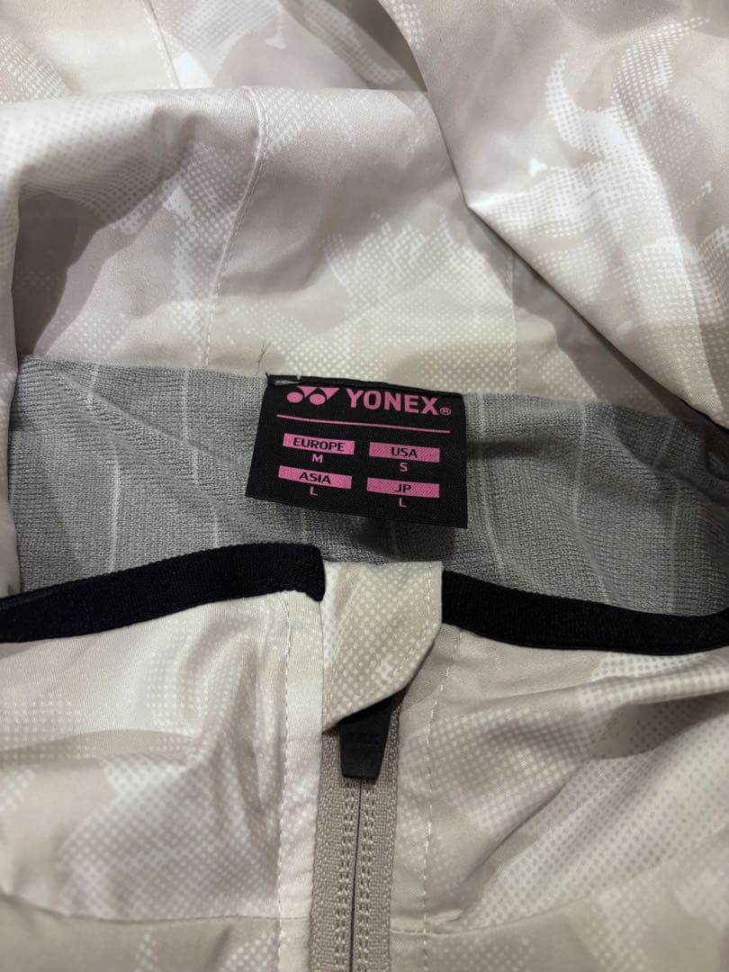 ヨネックスウィンドブレーカーレディース