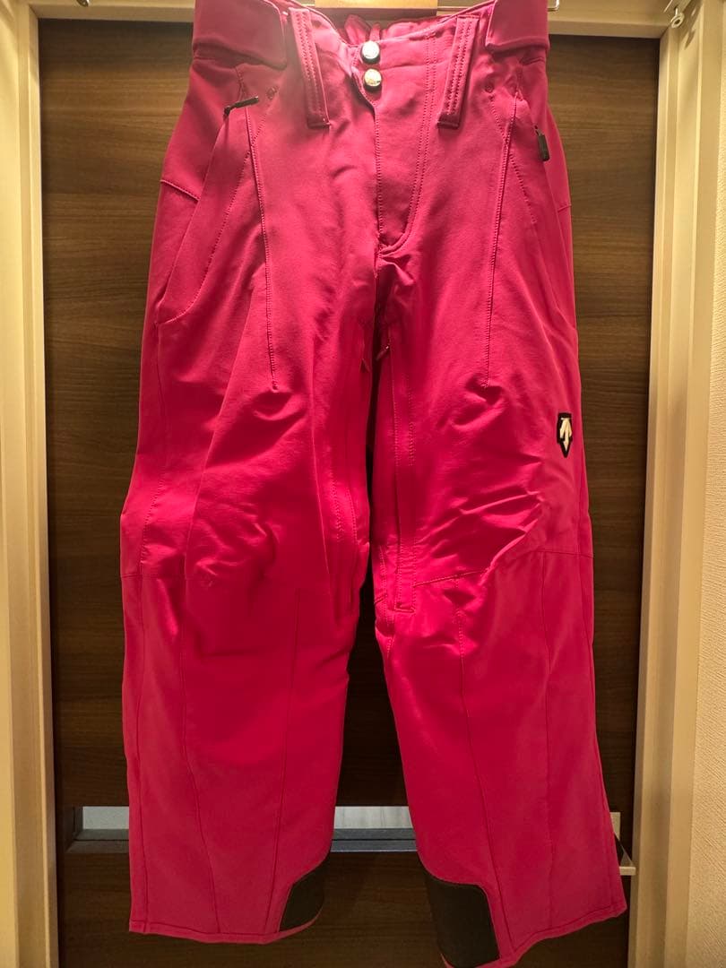 ロイ 【クリーニング・撥水加工済み】スキーウェア　デサント　女性用