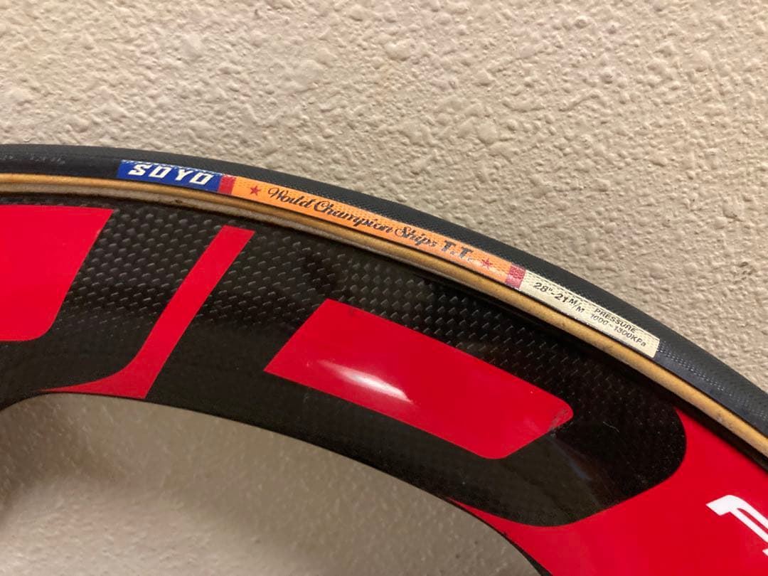 FFWD 5スポークバトン＆ディスクホイールセット（ピスト用）