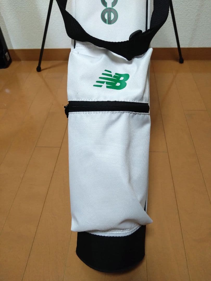 New Balance セルフスタンドバッグ
