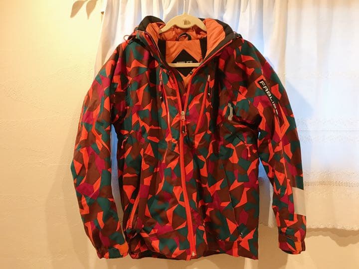 【新品】FABLICE スキーウェア、スノボー ウェア 上下set