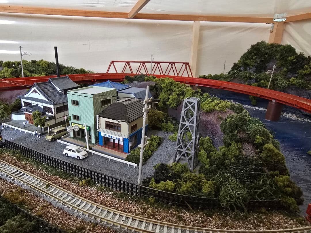 鉄道模型ジオラマレイアウト Ｎゲージ用　単線[１５０ｃｍ×６５ｃｍ]