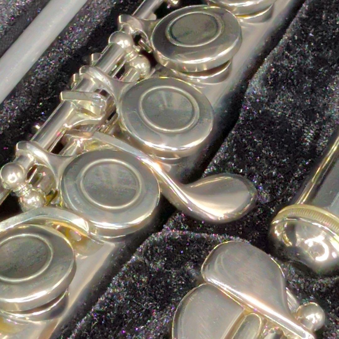 フルート　調整済　ヤマハ　YFL211（Eメカ仕様）