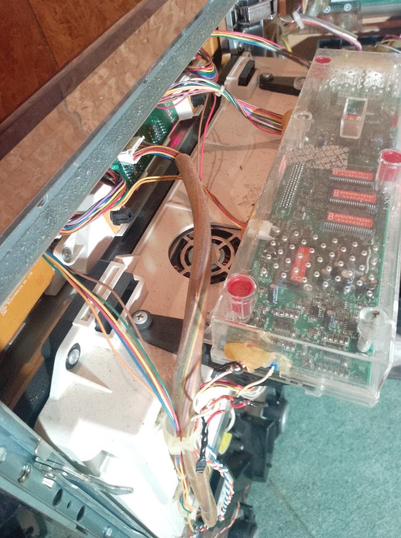 【ジャンク】パチスロ実機　ロデオ　ガメラハイグレードビジョン　液晶不良　音不良