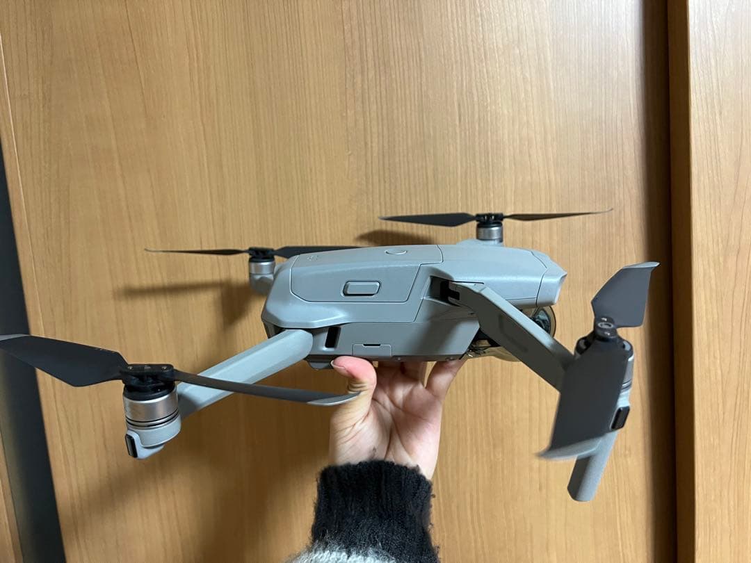 ホビーラジコン DJI MAVIC AIR2