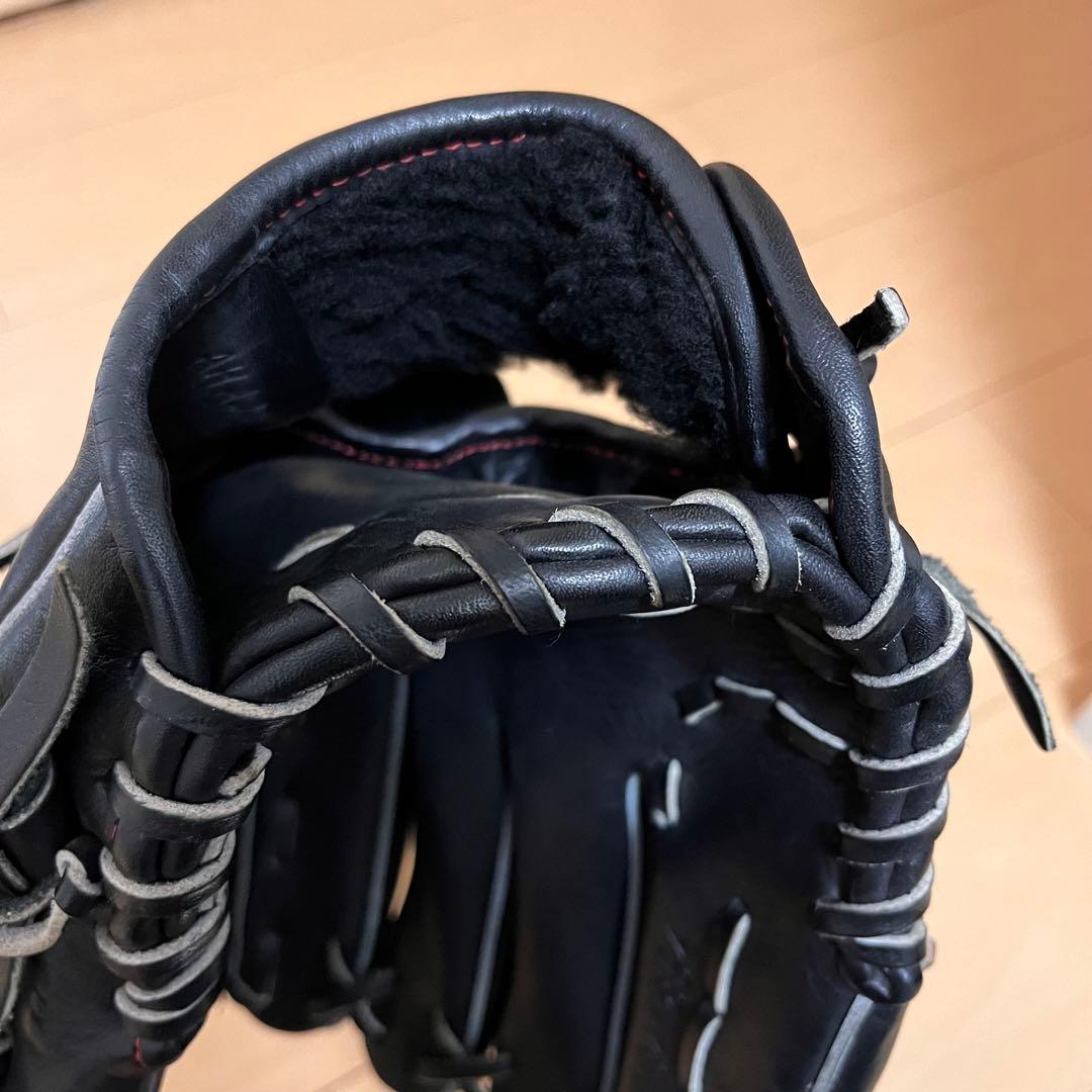 アンダーアーマー　硬式用　左投げ　グローブ　左投手　サウスポー