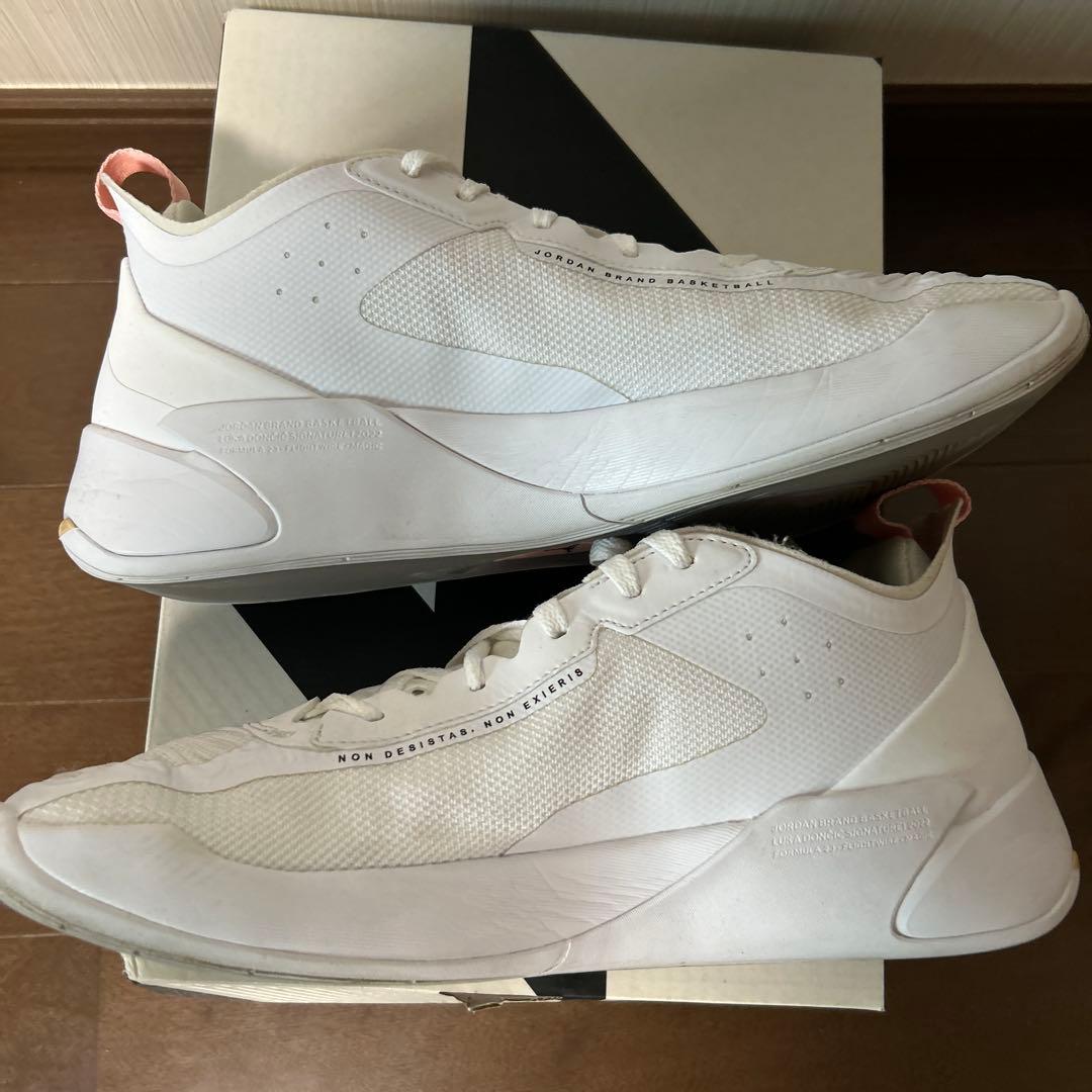 LUKA１　Jordan バスケットボールシューズ ホワイト/ピンク