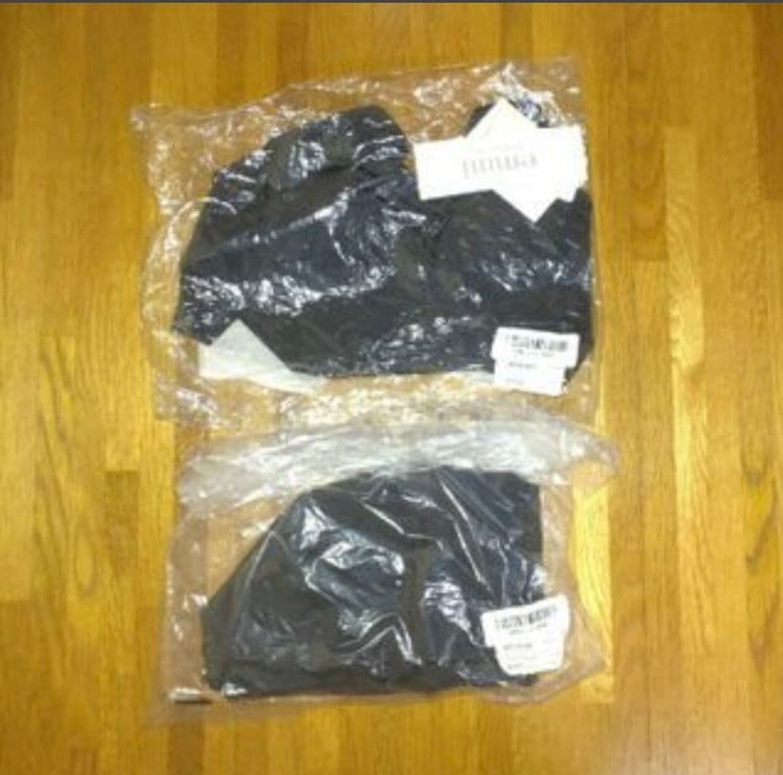 emmi サスティナレッチ　ブラトップ・レギンス　ブラック