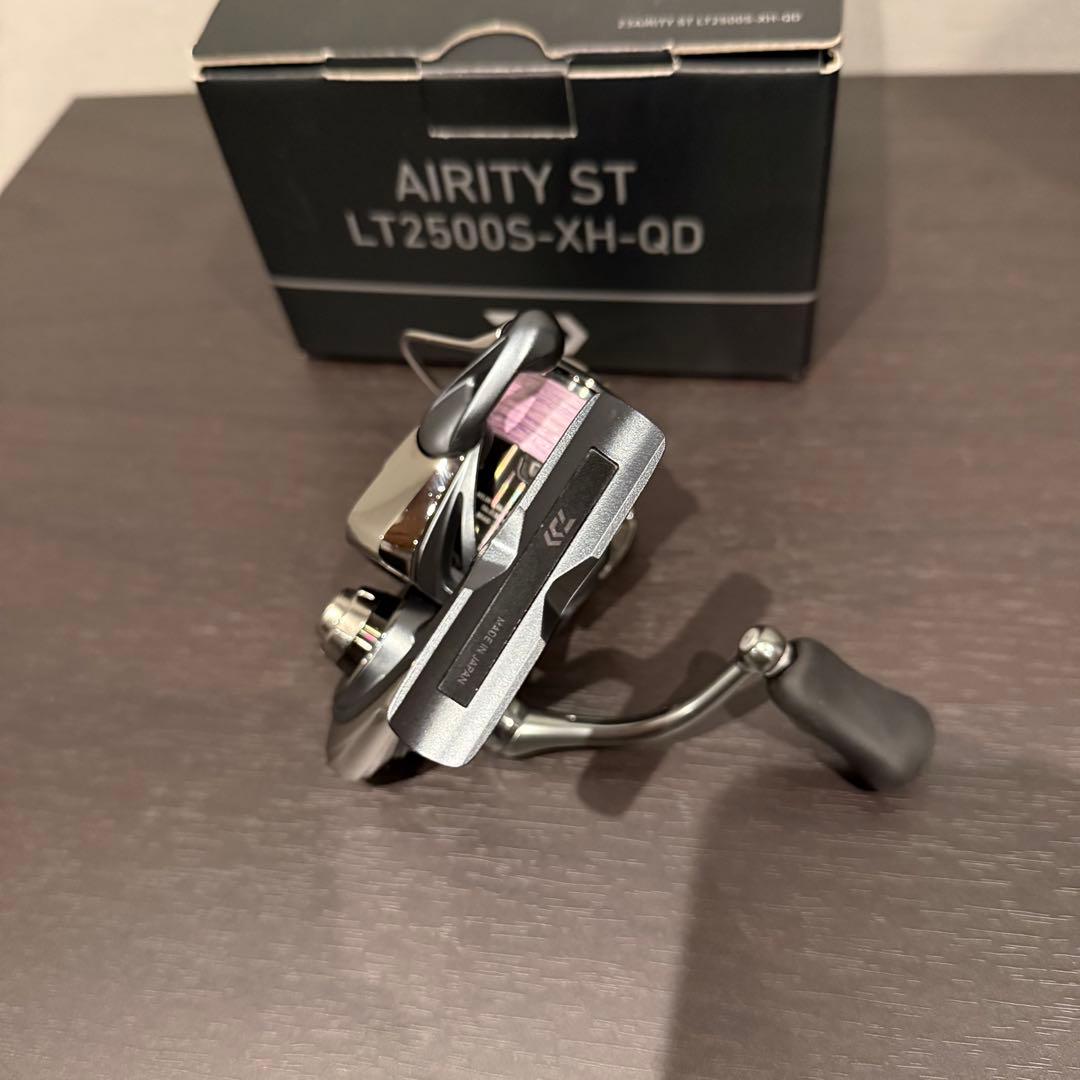 リール DAIWA AIRITY ST LT2500S-XH-QD