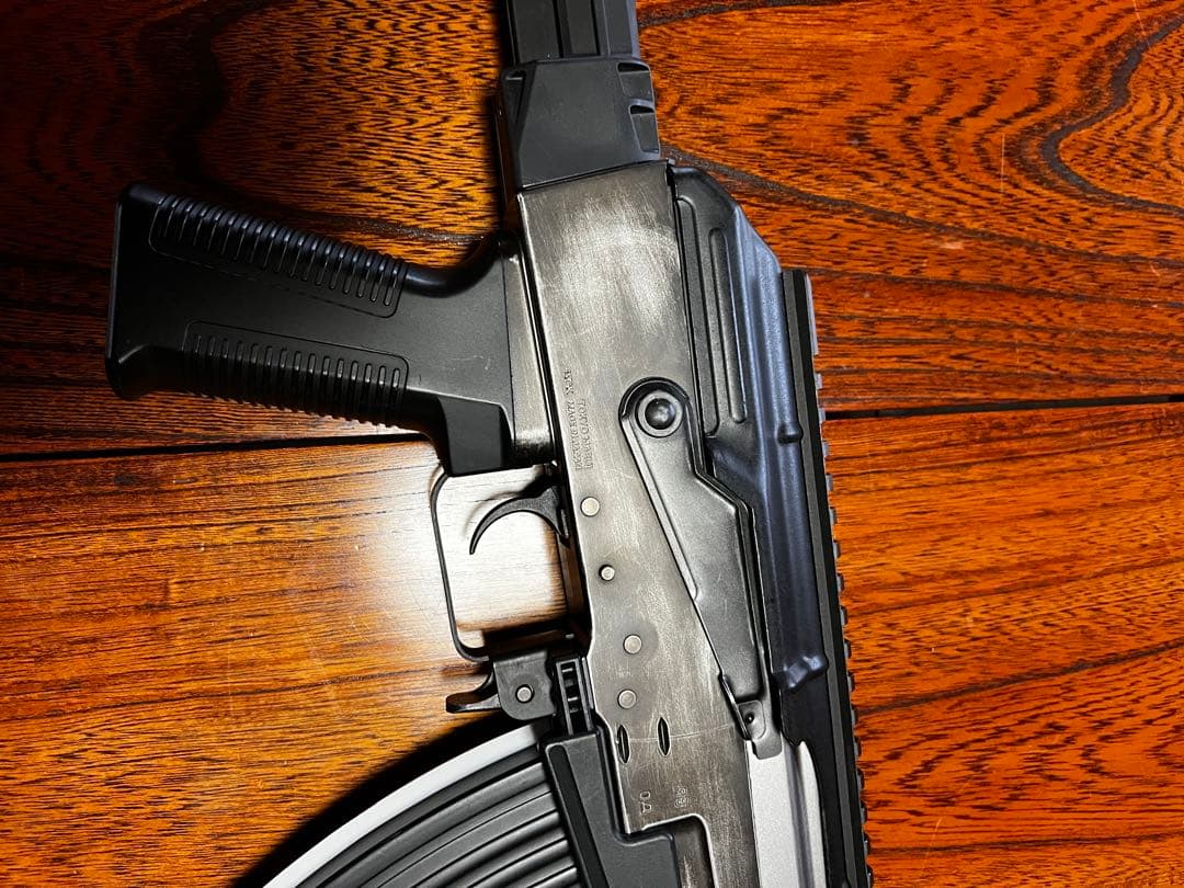 東京マルイ　Akストーム　ジャンク　次世代電動ガン