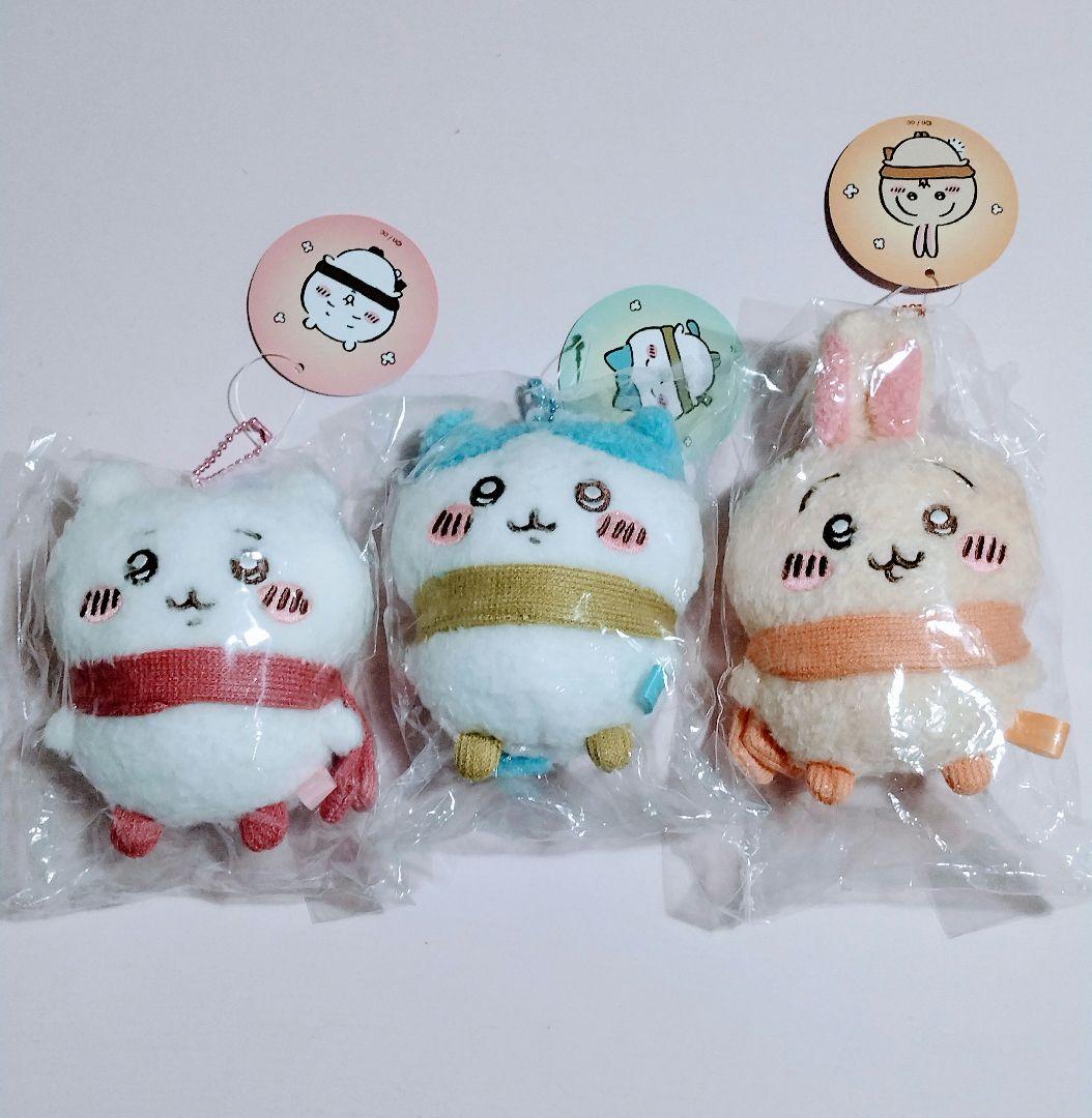 ちいかわ　ぬくぬくの装いマスコット　ちいかわ　ハチワレ　うさぎ