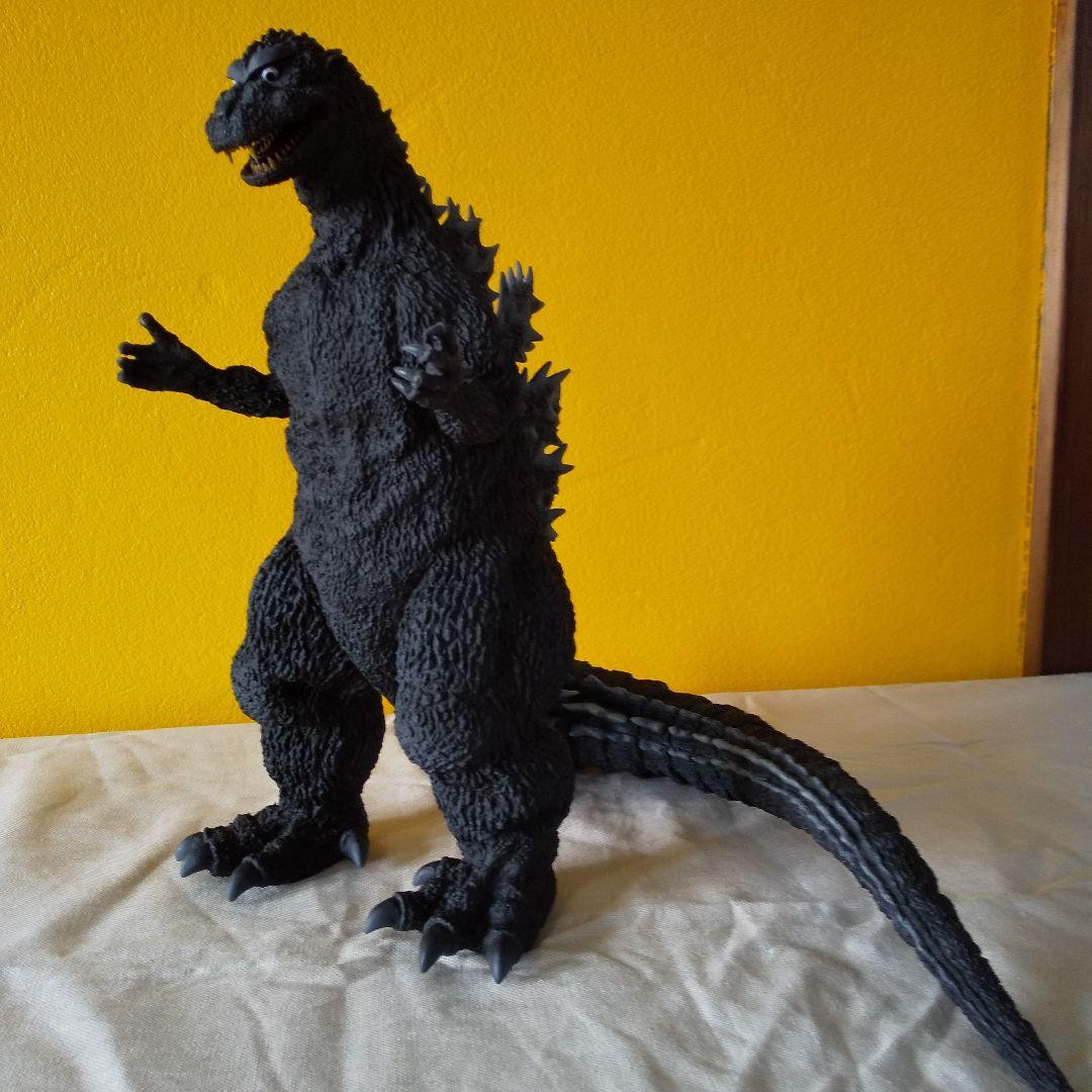 東宝30cmシリーズ ゴジラ1954 ゴジラストア限定 復刻スーツ彩色版