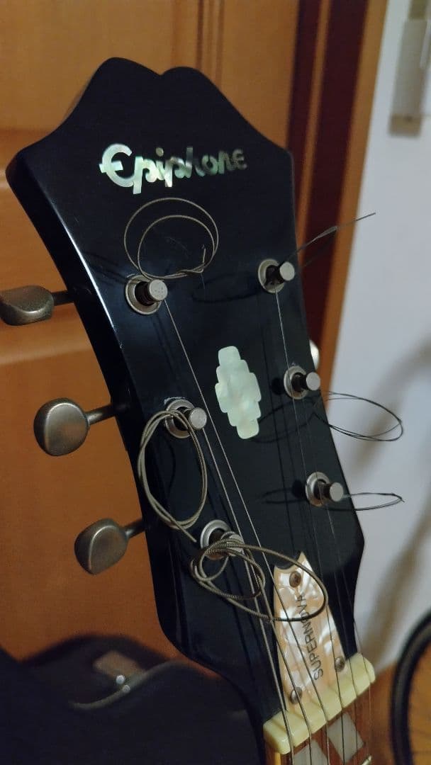 オアシス、ノエル・ギャラガーのシグネチャーモデル