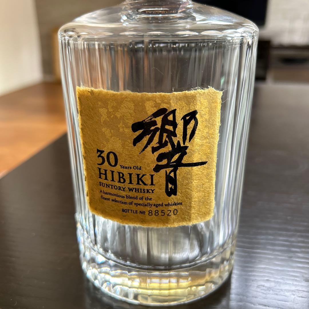【未洗浄空瓶•化粧箱】Hibiki 響30年 ウイスキー