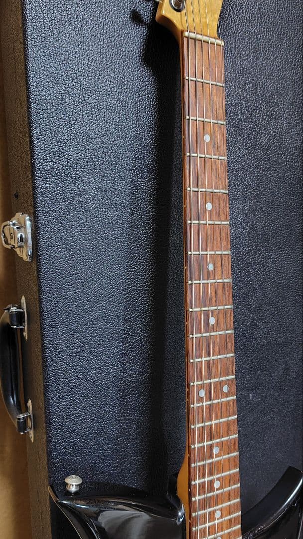 トーカイ。タルボエレキギター中古ジャンク