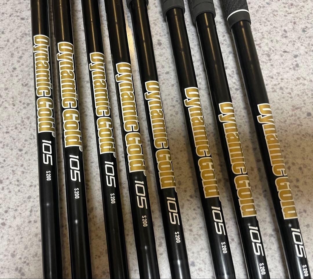 希少　美品　限定版　 タイトリストT200 Black 8本セット！