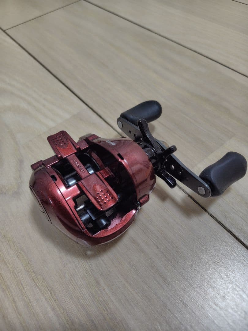 【送料無料】シマノ スコーピオンXT1000（右ハンドル）