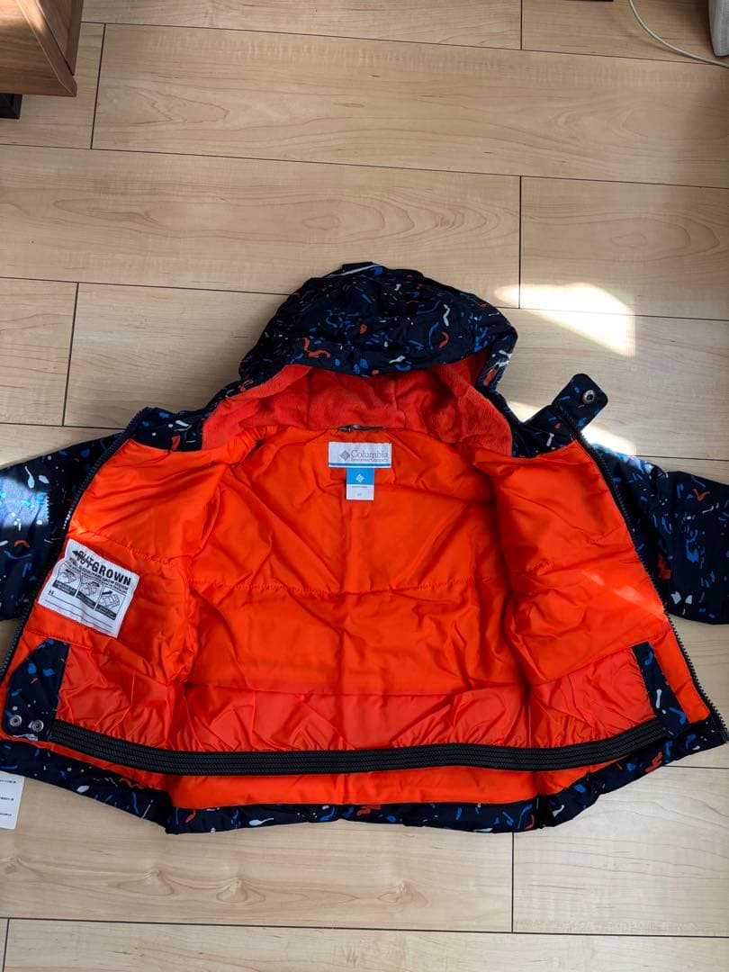 新品Columbia フード付き冬用ウェア セットアップ3T
