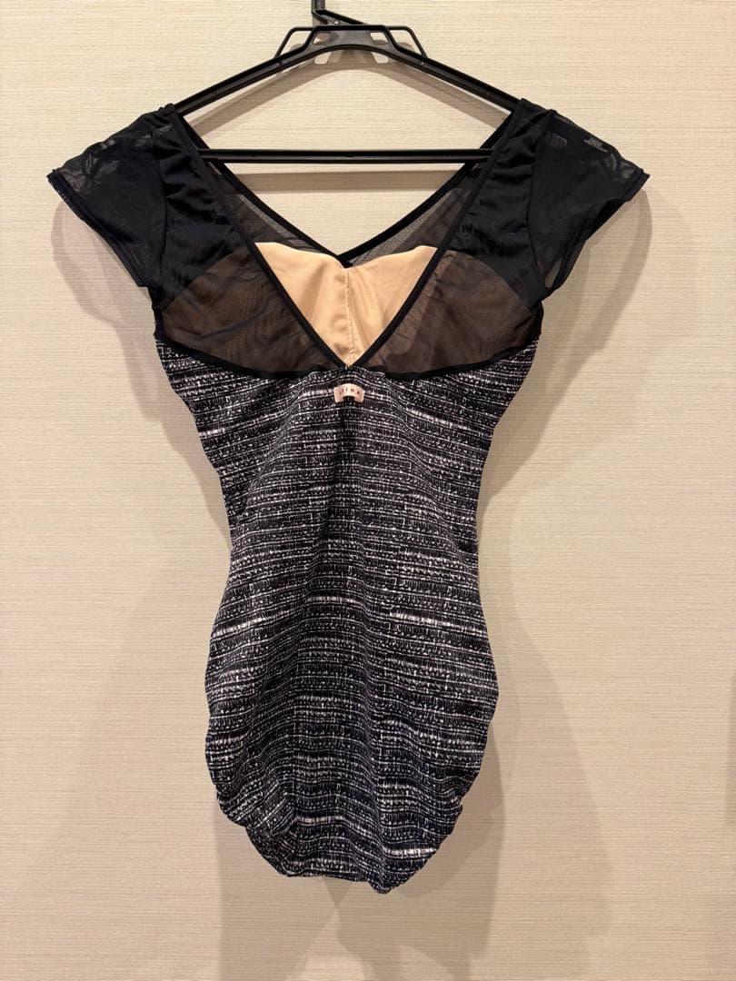 【新品】stina ツイードレオタード Ｍサイズ