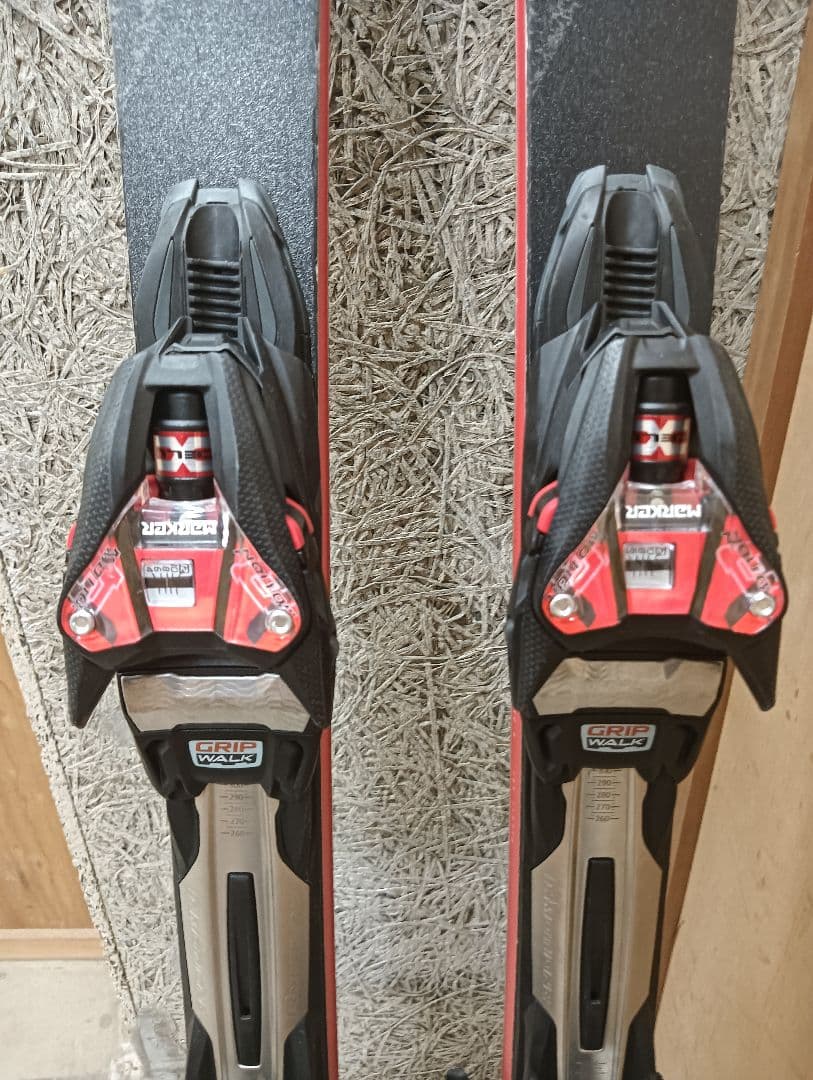 オガサカスキーTC−ST