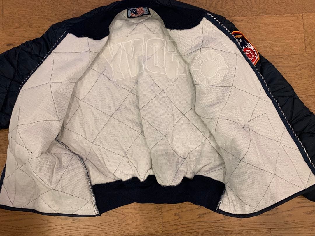 FDNY ファイアデパートメント　オブ　ニューヨーク　MA-1タイプ　新品