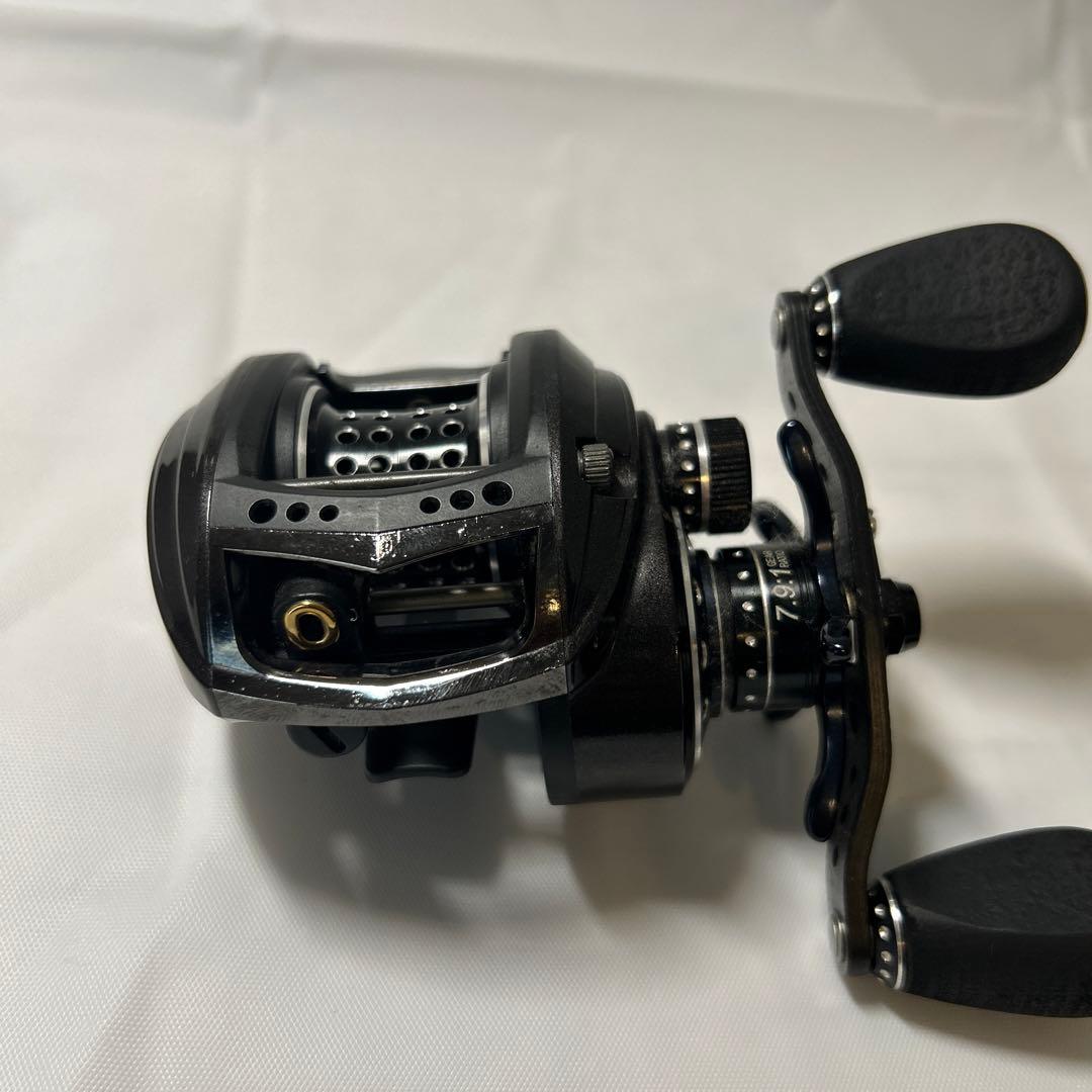 Abu Garcia Revo LTX レフトハンドル
