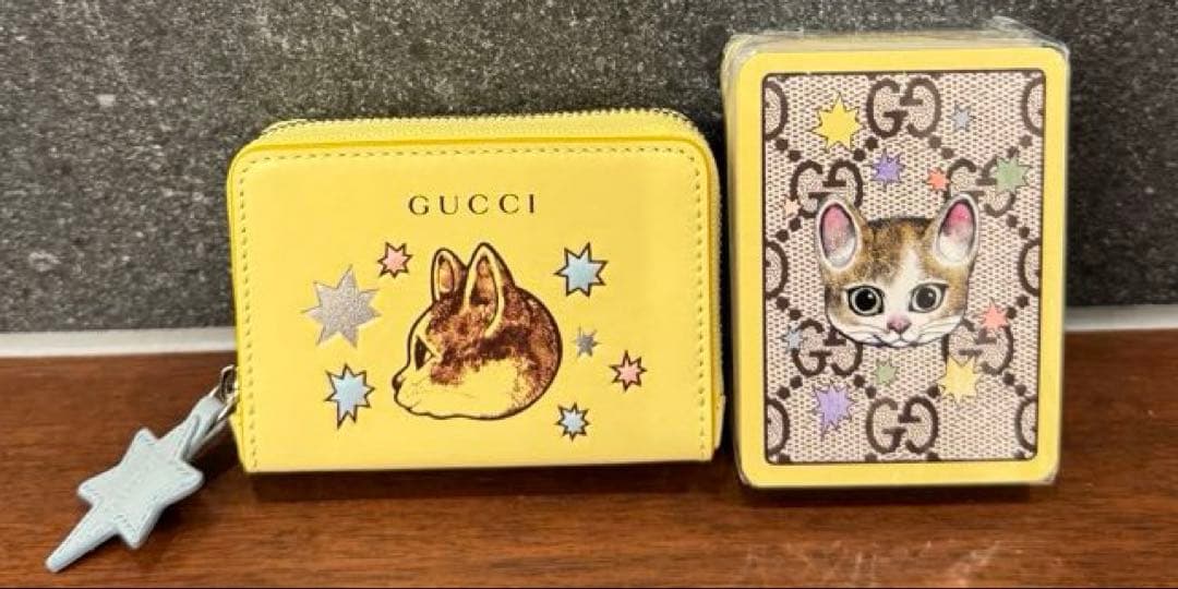GUCCI ヒグチユウコ　トランプ　カードケース　香水プレゼント付き