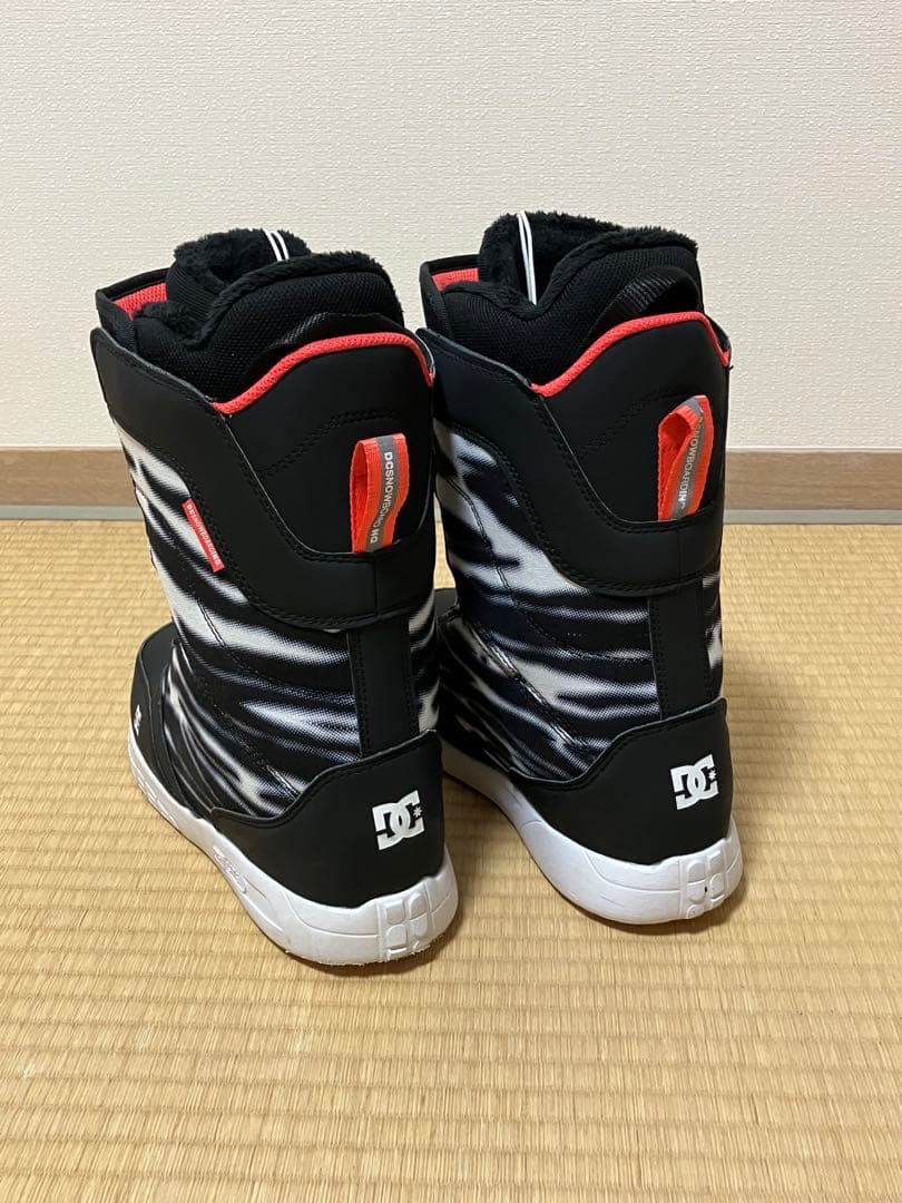 DC スノーボードブーツ レディース　キッズ２３㎝