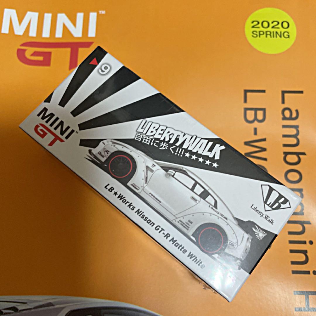 オートサロンMini GT リバティウォーク 日産 GTR R35 マットホワイ