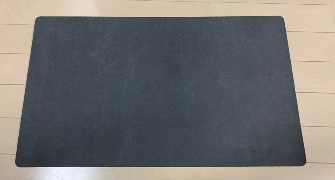 即購入可！遊戯王 公式 プレイマット ブラックフェザー・ドラゴン TSHD