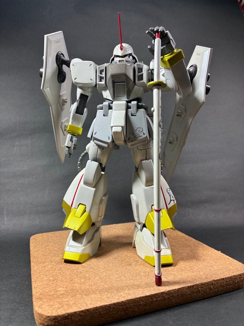 【完成品】バンダイ1/100 HG ブレイズザクファントム改 塗装済み完成品