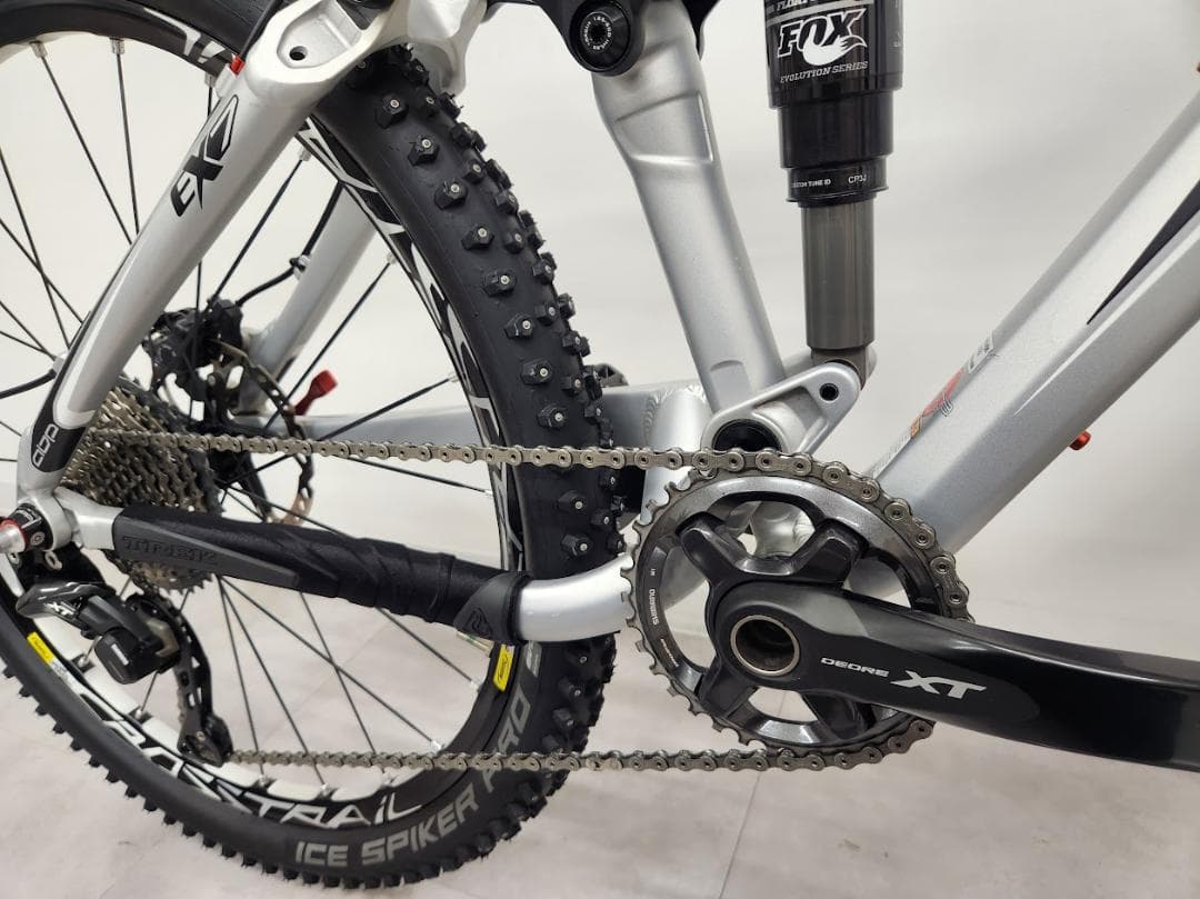 【美品】TREK Fuel EX7 フルサスMTB カスタム多数 スパイクタイヤ