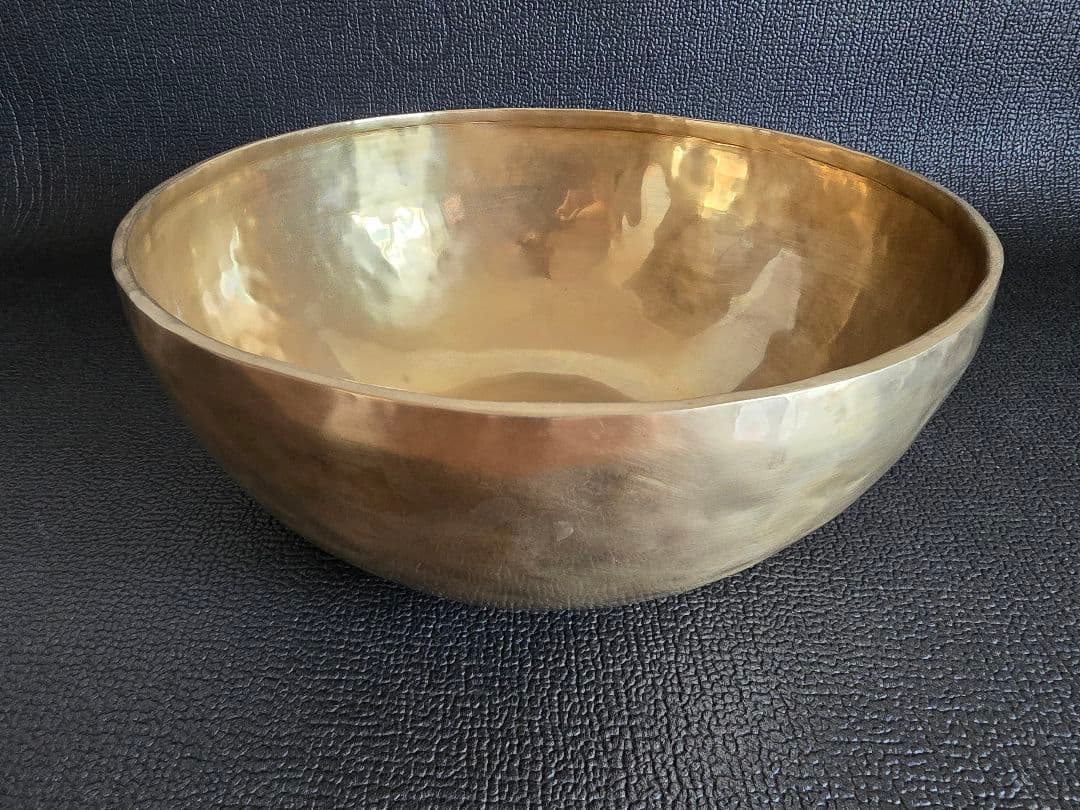 アマナマナ amanamana チベット・シンギングボウル 渋金・大サイズ
