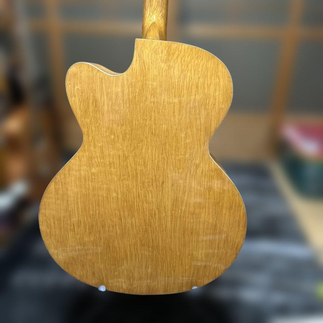 TEISCOセミホロウボディ 3ピックアップフルアコギター