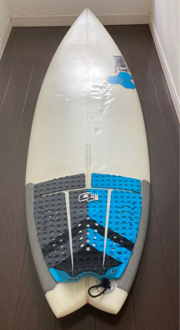 アルメリック　バニーチャウ　サーフボード