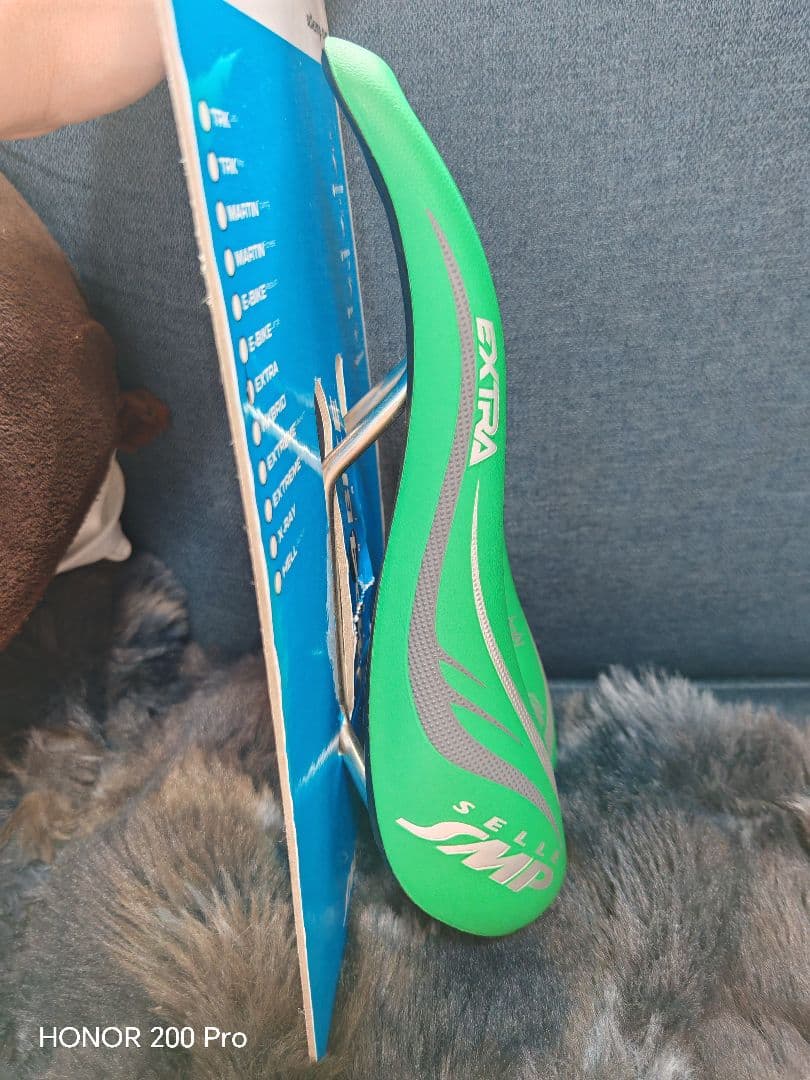Selle SMP Extra グリーンサドル
